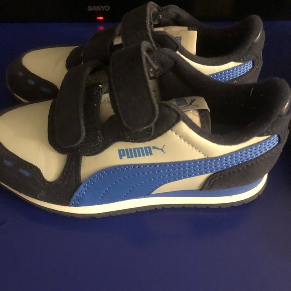 Royal blue puma kids sneakers - Picture 4 of 5